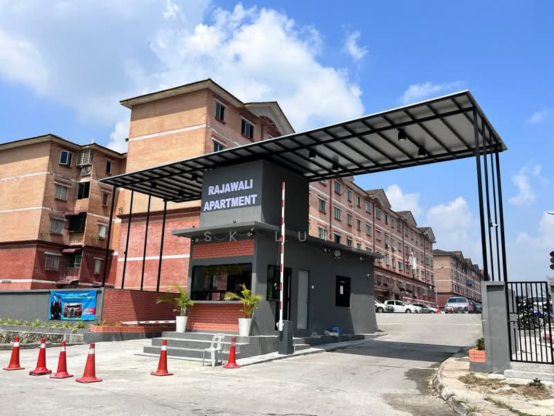 Pangsapuri untuk Dijual di Rajawali Apartment - SK Luk - Exterior - PropertyGuru.com.my