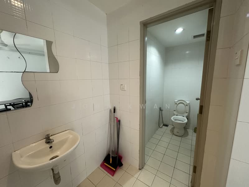 Service Residence for Rent at Domain 5 @ NeoCyber - John Kwan - Bathroom - PropertyGuru.com.my