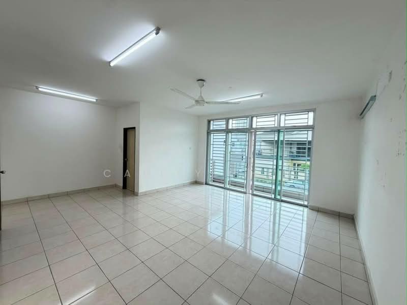 2-storey Terraced House for Sale in Johor Bahru (Johor) - Calley Chin - Living Room - PropertyGuru.com.my