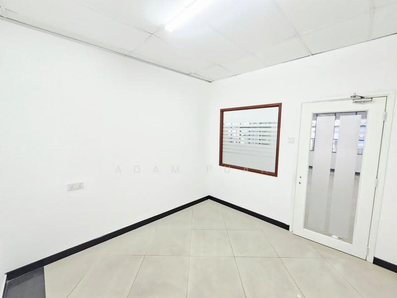 Semi-D Factory for Rent in Taman Perindustrian Taming Jaya (Balakong) - Adam Puah - Interior - PropertyGuru.com.my