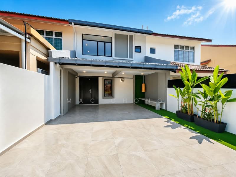 Rumah Teres 2-Tingkat untuk Dijual di Bandar Mahkota Cheras (Cheras) - Mac Chong - Exterior - PropertyGuru.com.my