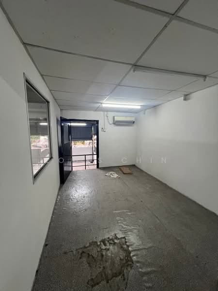 Kilang untuk Disewa di Taman Mount Austin (Tebrau) - Louis Chin - Interior - PropertyGuru.com.my