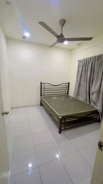 Apartment for Rent at Pangsapuri Sri Kemuning - Eric Wong - Bedroom - PropertyGuru.com.my