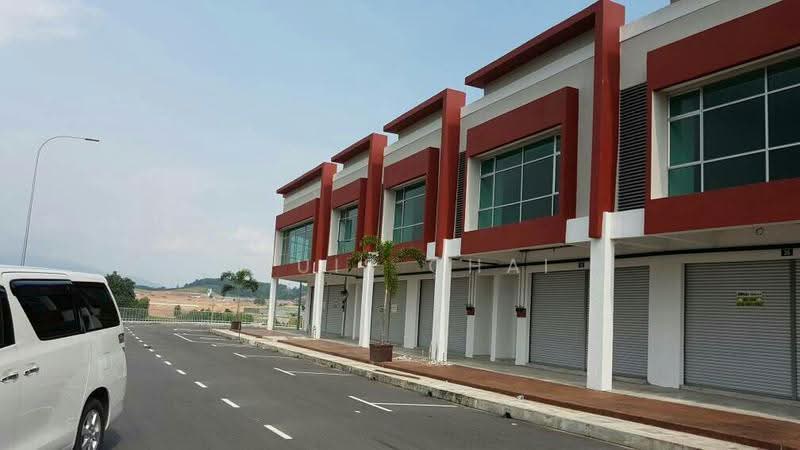 Shop / Office untuk Dijual di Taman Senawang Perdana (Senawang) - Louis Chai - Exterior - PropertyGuru.com.my