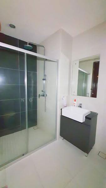 Condominium for Rent at Amberside @ Country Garden Danga Bay - NG ZEN XI - Bathroom - PropertyGuru.com.my