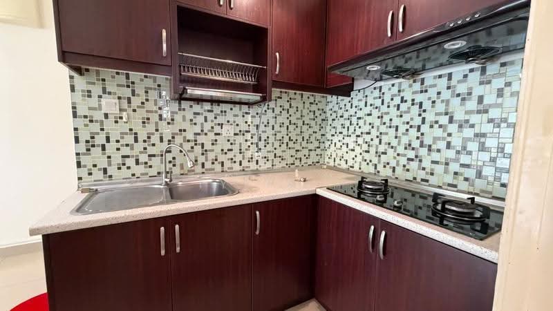 Kediaman Servis untuk Disewa di Metropolitan Square - Iylia . - Kitchen - PropertyGuru.com.my