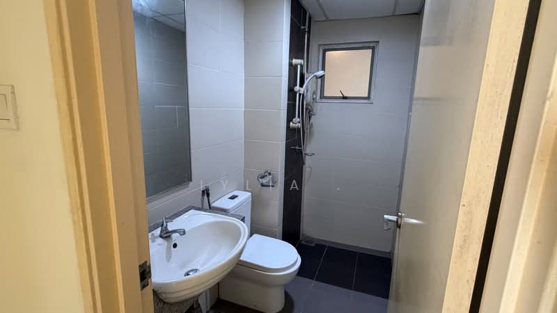 Kediaman Servis untuk Disewa di Metropolitan Square - Iylia . - Bathroom - PropertyGuru.com.my