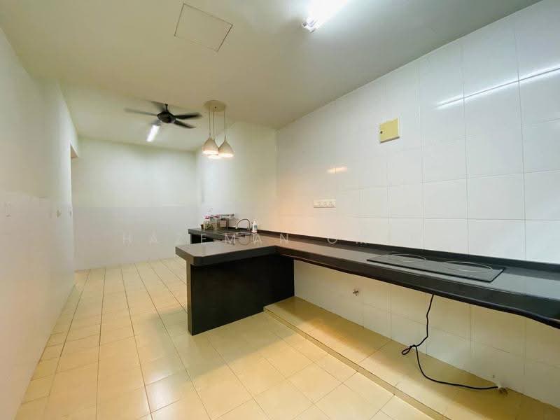 2-storey Terraced House for Sale in Alam Impian (Shah Alam) - Hazeman Omar - Kitchen - PropertyGuru.com.my