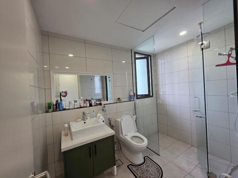 Kediaman Servis untuk Disewa di Duta Park Residences - Shawn Chong - Bathroom - PropertyGuru.com.my