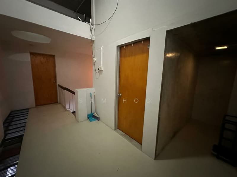 3-storey Terraced House for Sale in Sri Hartamas (Kuala Lumpur) - Sam Hoo - Corridor - PropertyGuru.com.my