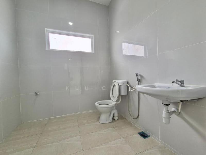 2.5-storey Terraced House for Sale in Taman Pulai Utama (Skudai) - Kuu Chin - PropertyGuru.com.my