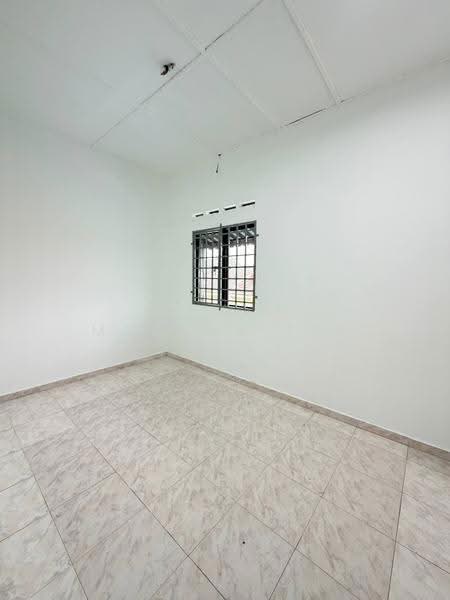Rumah Teres 2-Tingkat untuk Dijual di Taman Bukit Tiram (Ulu Tiram) - Marcus Tey - Interior - PropertyGuru.com.my