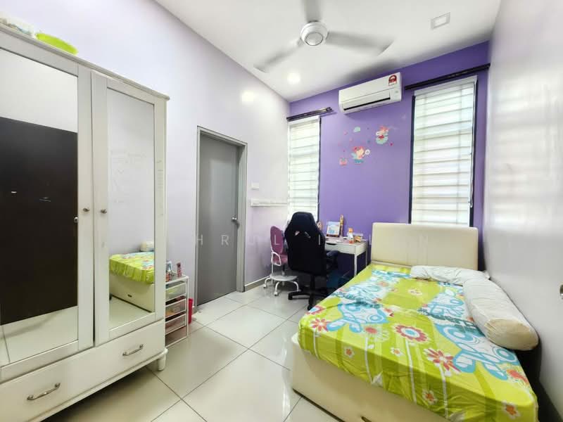 Cluster House for Sale in Skudai (Johor) - Fakhrul Imlan - Bedroom - PropertyGuru.com.my