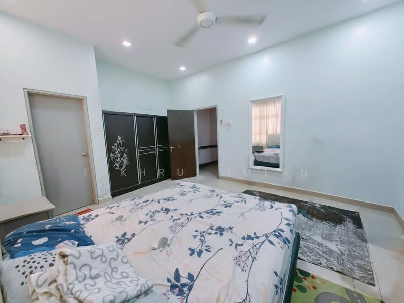 Cluster House for Sale in Skudai (Johor) - Fakhrul Imlan - Bedroom - PropertyGuru.com.my