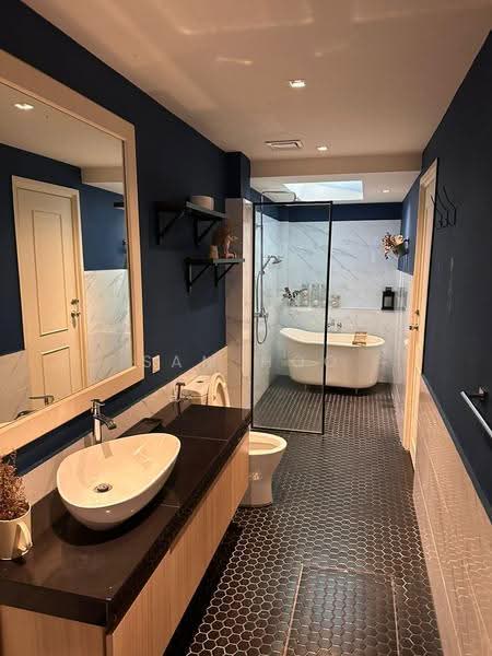 Rumah Teres 2-Tingkat untuk Dijual di Sri Hartamas (Kuala Lumpur) - Sam Hoo - Bathroom - PropertyGuru.com.my