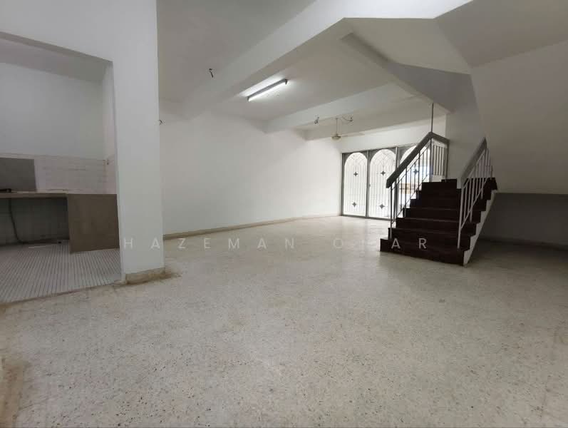 2-storey Terraced House for Sale in Taman Kesuma (Ampang) - Hazeman Omar - Interior - PropertyGuru.com.my