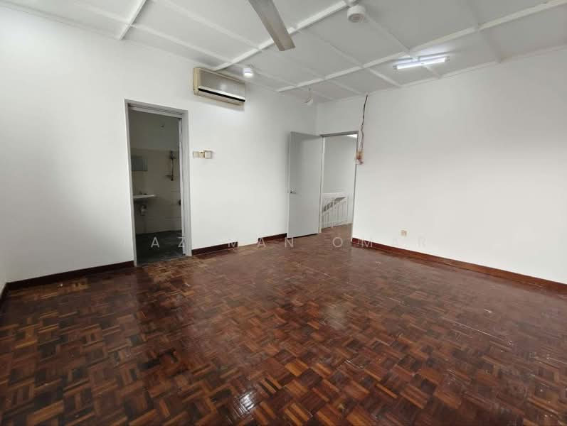 2-storey Terraced House for Sale in Taman Kesuma (Ampang) - Hazeman Omar - Interior - PropertyGuru.com.my