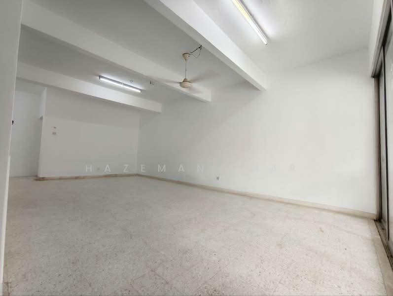 2-storey Terraced House for Sale in Taman Kesuma (Ampang) - Hazeman Omar - Interior - PropertyGuru.com.my