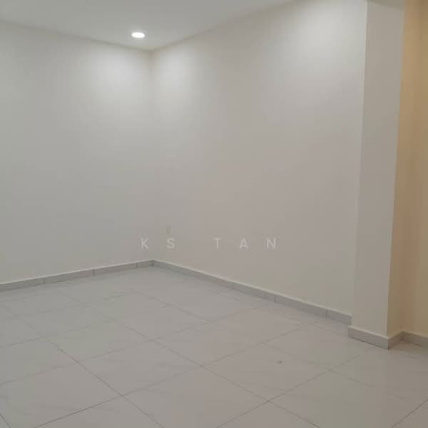 1-storey Terraced House for Sale in Taman Gembira (Tampoi) - KS Tan - PropertyGuru.com.my