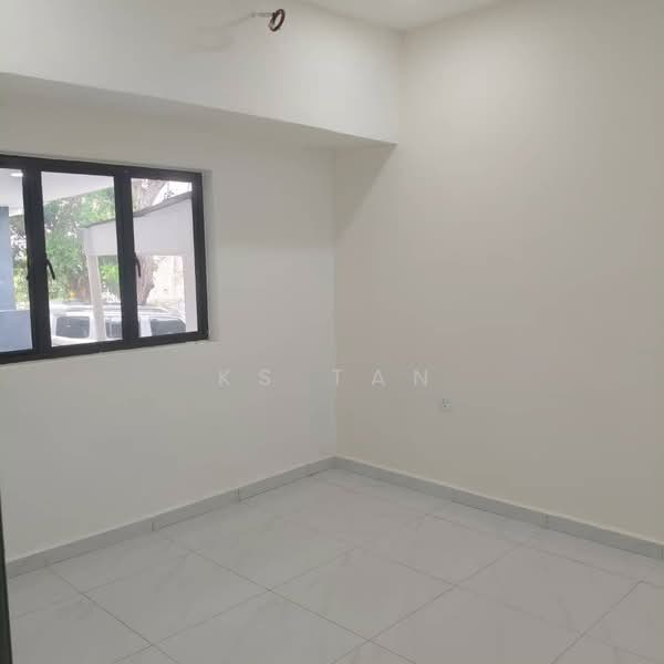 1-storey Terraced House for Sale in Taman Gembira (Tampoi) - KS Tan - PropertyGuru.com.my