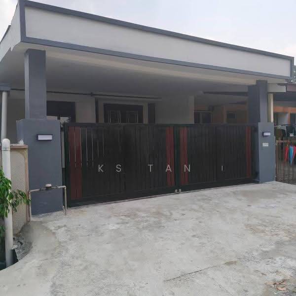 1-storey Terraced House for Sale in Taman Gembira (Tampoi) - KS Tan - PropertyGuru.com.my
