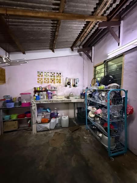 Rumah Teres 2-Tingkat untuk Dijual di Taman Molek (Johor Bahru) - Anson Hiong - Kitchen - PropertyGuru.com.my