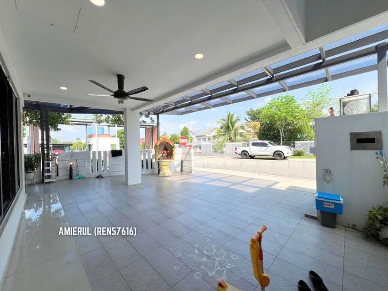 Rumah Teres 3-Tingkat untuk Dijual di Puchong (Selangor) - Amierul Hafizie - Exterior - PropertyGuru.com.my