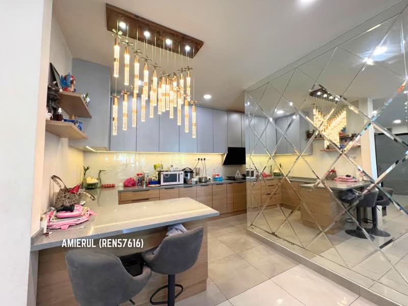 Rumah Teres 3-Tingkat untuk Dijual di Puchong (Selangor) - Amierul Hafizie - Kitchen - PropertyGuru.com.my