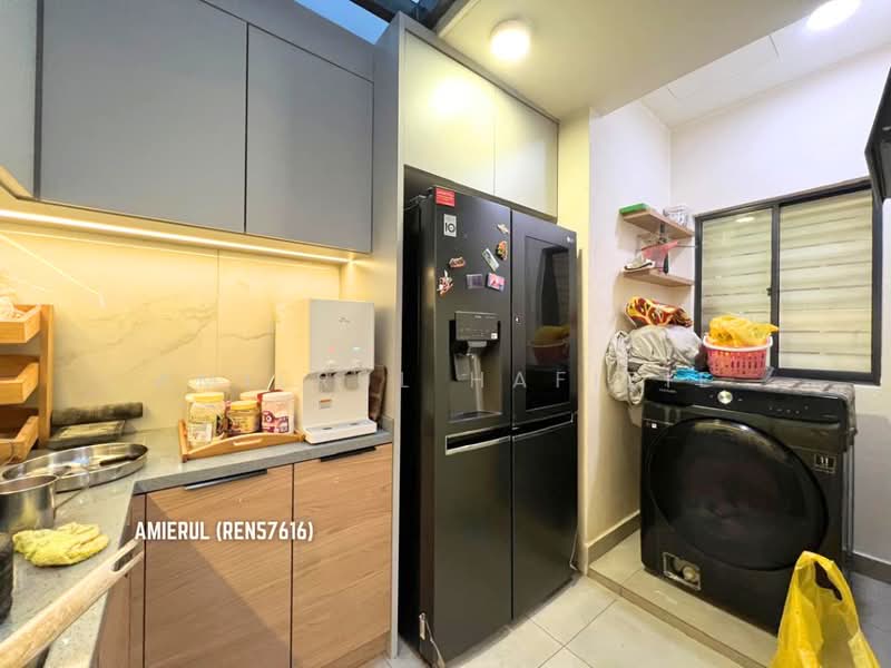 Rumah Teres 3-Tingkat untuk Dijual di Puchong (Selangor) - Amierul Hafizie - PropertyGuru.com.my