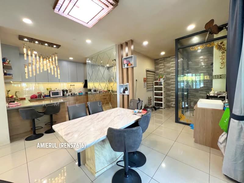 Rumah Teres 3-Tingkat untuk Dijual di Puchong (Selangor) - Amierul Hafizie - PropertyGuru.com.my