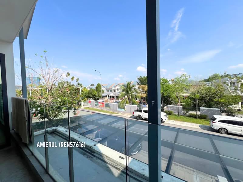 Rumah Teres 3-Tingkat untuk Dijual di Puchong (Selangor) - Amierul Hafizie - PropertyGuru.com.my