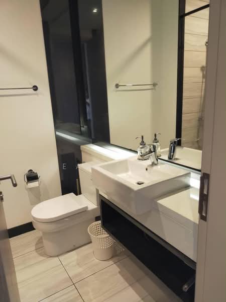 Kediaman Servis untuk Disewa di Straits Residences - Jeanie Lim - Bathroom - PropertyGuru.com.my