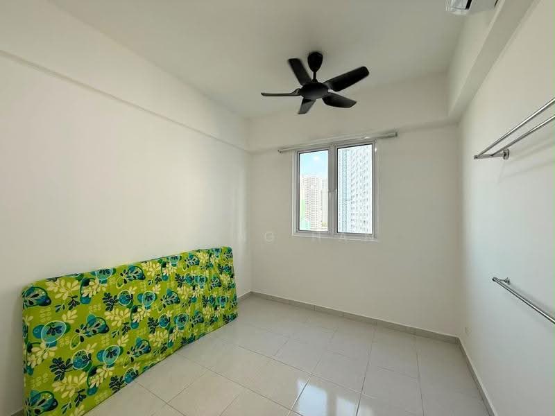 Kondominium untuk Disewa di Havana Beach Residences - Pheng Han - Bedroom - PropertyGuru.com.my