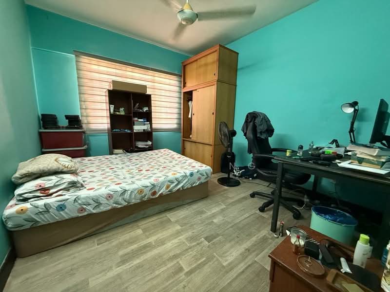 Apartment for Sale at Sri Intan 2 - Amber Ng - Bedroom - PropertyGuru.com.my