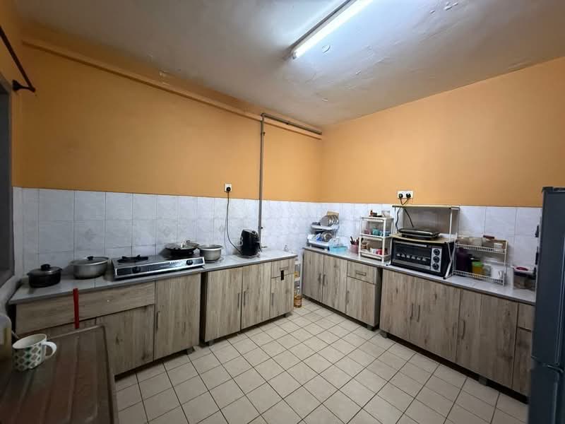 Apartment for Sale at Sri Intan 2 - Amber Ng - Kitchen - PropertyGuru.com.my