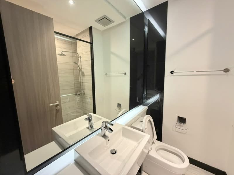 Kediaman Servis untuk Disewa di Straits Residences - Jeanie Lim - Bathroom - PropertyGuru.com.my
