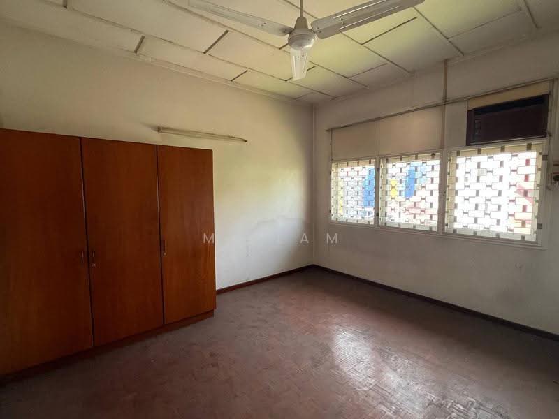 Bungalow House for Sale in Bangsar Baru (Bangsar) - MP Lam - Bedroom - PropertyGuru.com.my