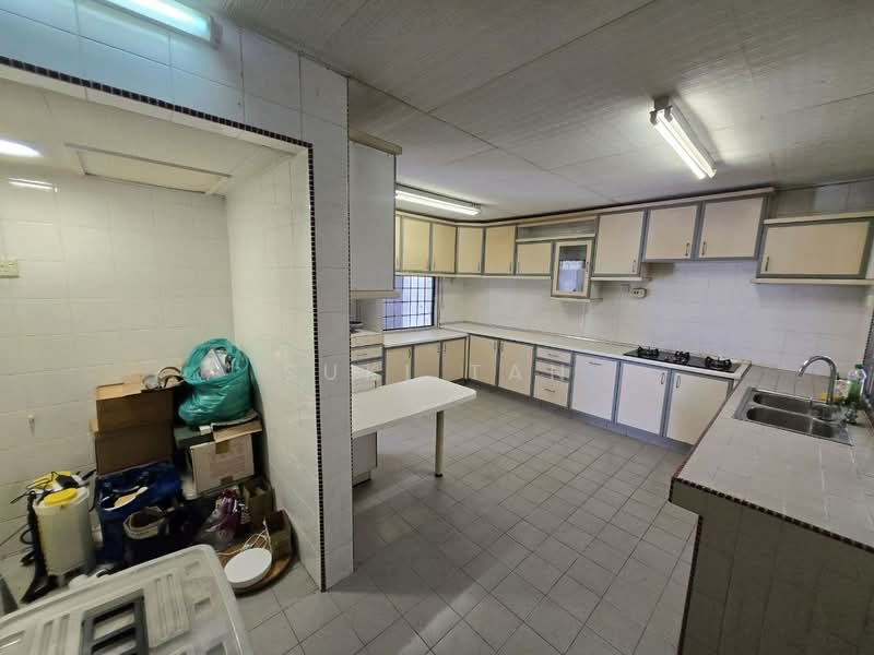 Bungalow House for Sale in Taman Bukit Desa (Taman Desa) - Suki Tan - Kitchen - PropertyGuru.com.my