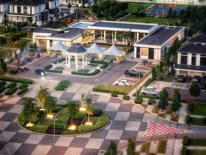 Rumah Teres untuk Dijual di Eco Grandeur (Puncak Alam) - Mohd Aizat Saiful Bahri - Exterior - PropertyGuru.com.my