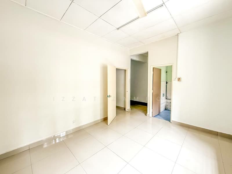 2-storey Terraced House for Sale in SS7 (Petaling Jaya) - Izzat Zamros - Interior - PropertyGuru.com.my