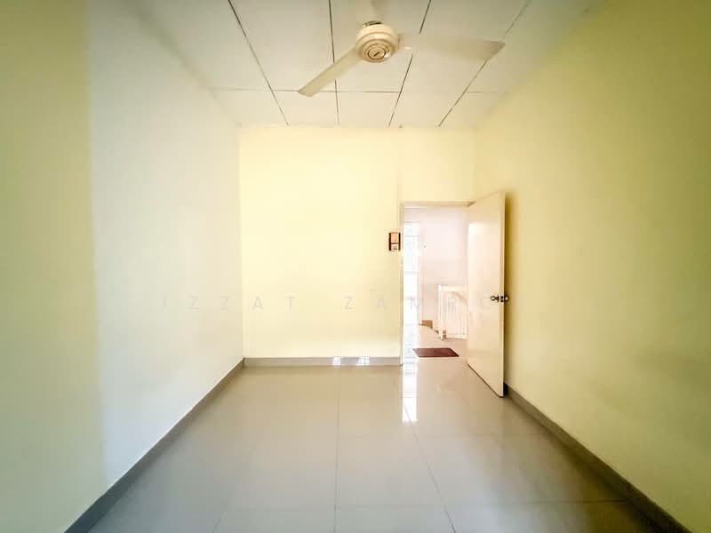 2-storey Terraced House for Sale in SS7 (Petaling Jaya) - Izzat Zamros - Interior - PropertyGuru.com.my