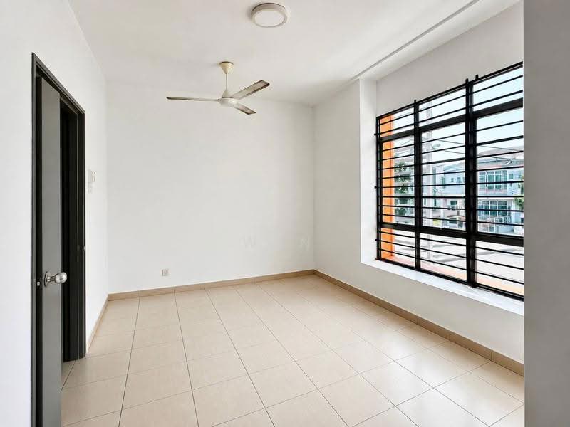 2-storey Terraced House for Sale in Shah Alam (Selangor) - Wan Azlan Ahmad - Interior - PropertyGuru.com.my
