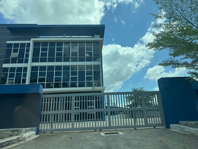 Semi-D Factory for Rent in Seri Kembangan (Selangor) - Alfred Long - Exterior - PropertyGuru.com.my