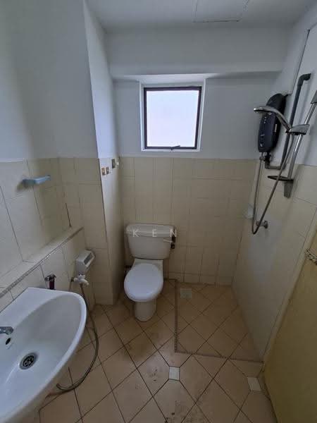 Apartment for Rent at Perdana Puri - Ken Lai - Bathroom - PropertyGuru.com.my