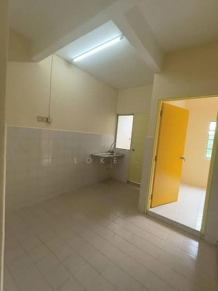 Terraced House for Sale in Taman Saga (Ampang) - Loke . - Kitchen - PropertyGuru.com.my