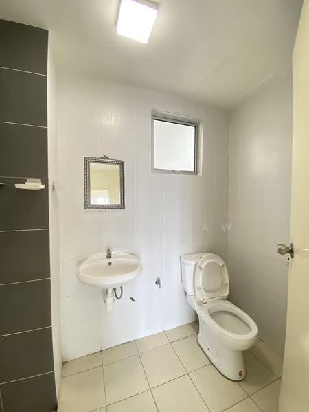 Condominium for Sale at Residensi Puchongmas - John Khaw - Bathroom - PropertyGuru.com.my