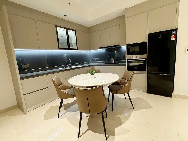 Kediaman Servis untuk Dijual di Marriott Residence @ Gurney - Allen Yeoh - Kitchen - PropertyGuru.com.my