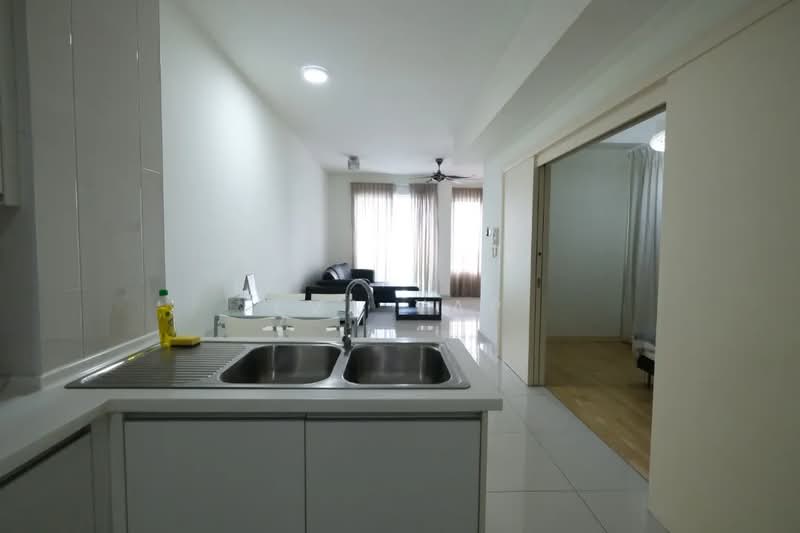 Kediaman Servis untuk Disewa di Solaris Dutamas - Eva Yap - Living Room - PropertyGuru.com.my