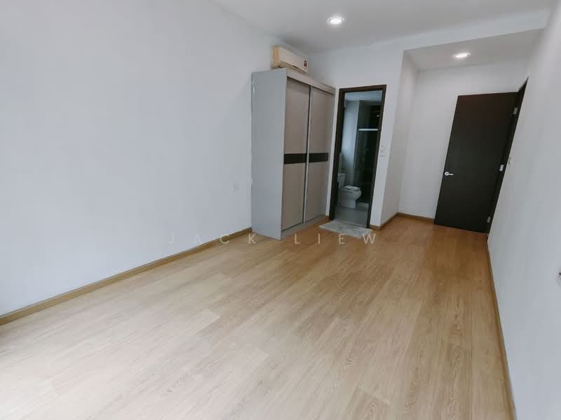 Kondominium untuk Dijual di Amberside @ Country Garden Danga Bay - Jack Liew - Bedroom - PropertyGuru.com.my