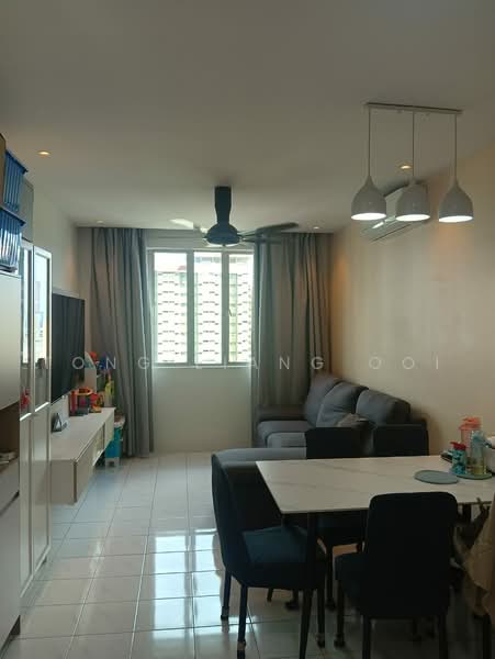 Apartment for Sale at The Rise Collection 2 - Tong Liang Ooi - Living Room - PropertyGuru.com.my